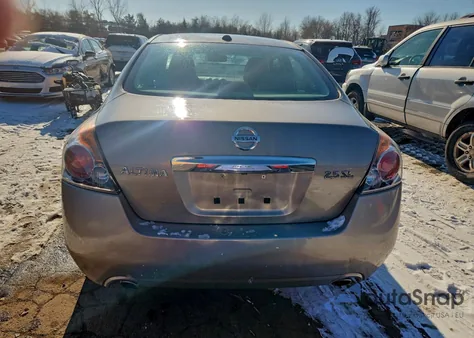 2011 Nissan Altima Base из США, поврежденный, VIN 1N4AL2AP7BN502681